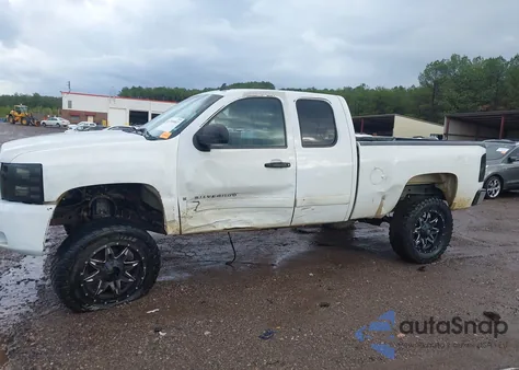 2008 Chevrolet Silverado 1500 Lt1 из США, поврежденный, VIN 2GCEK19J281269151